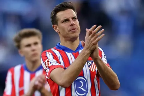 رسميا.. إشبيلية يعلن تعاقده مع أزبيليكويتا